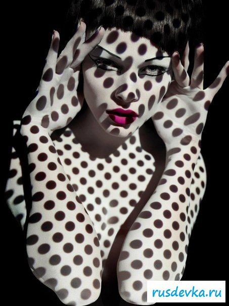 Розвратная и знаменитая шалава