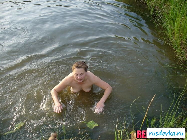 Жаркая сауна для обнажённой тёлочки