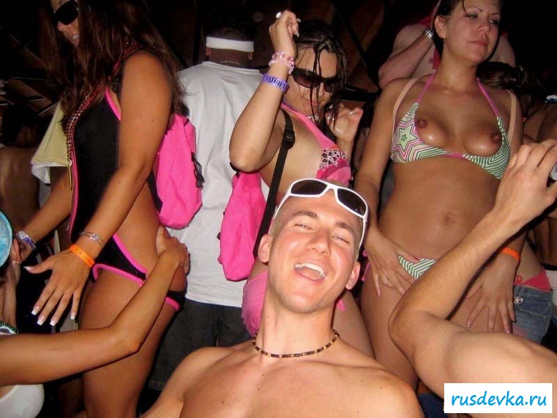 Молоденькие крошки перепили спиртных напитков