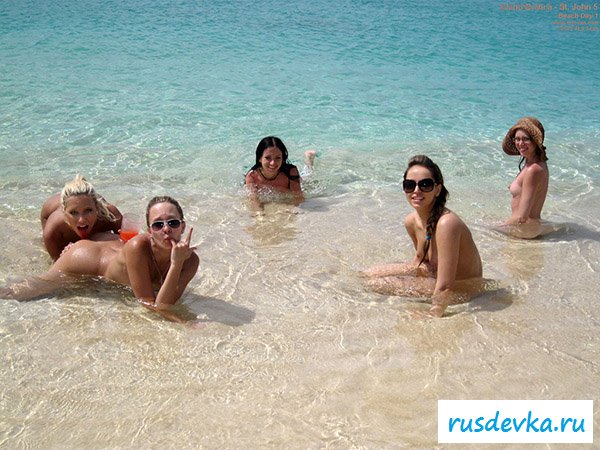 Пляжная эротика с клёвыми чиками Пляжная эротика с клёвыми чиками