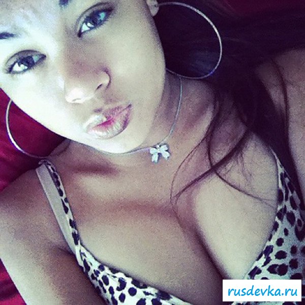 Прикольные селфи с обворожительными африканочками