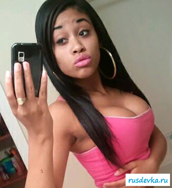 Прикольные селфи с обворожительными африканочками