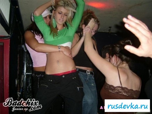 Похотливый разврат с пьяными самочками