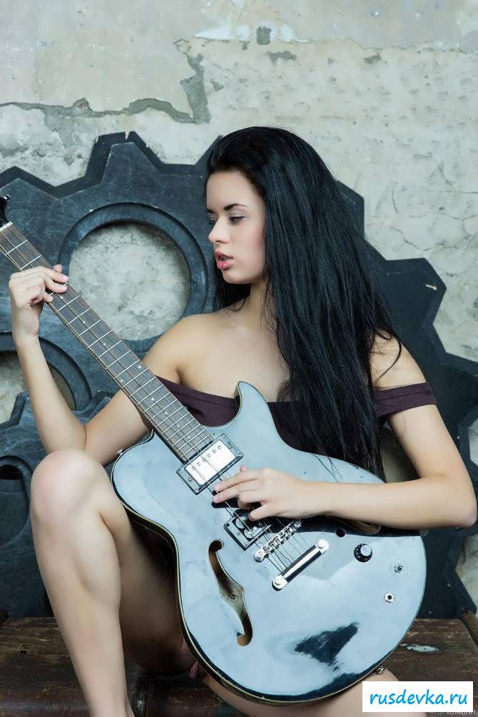 Эротика испанки с потрепанной мандой (40 фото)