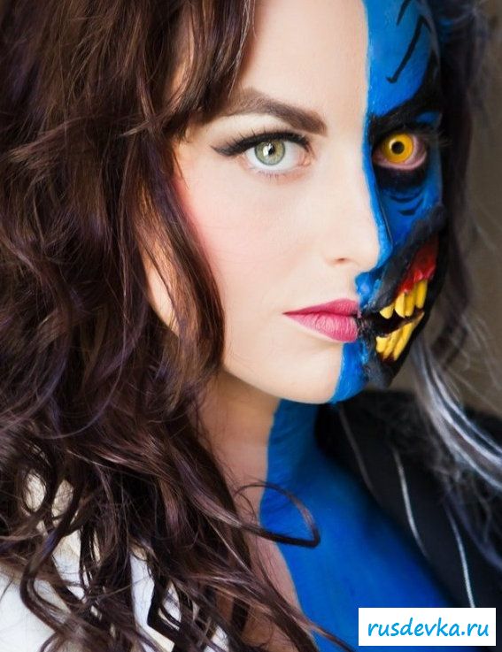 Раздетые девчата в непредсказуемых нарядах (21 фото)