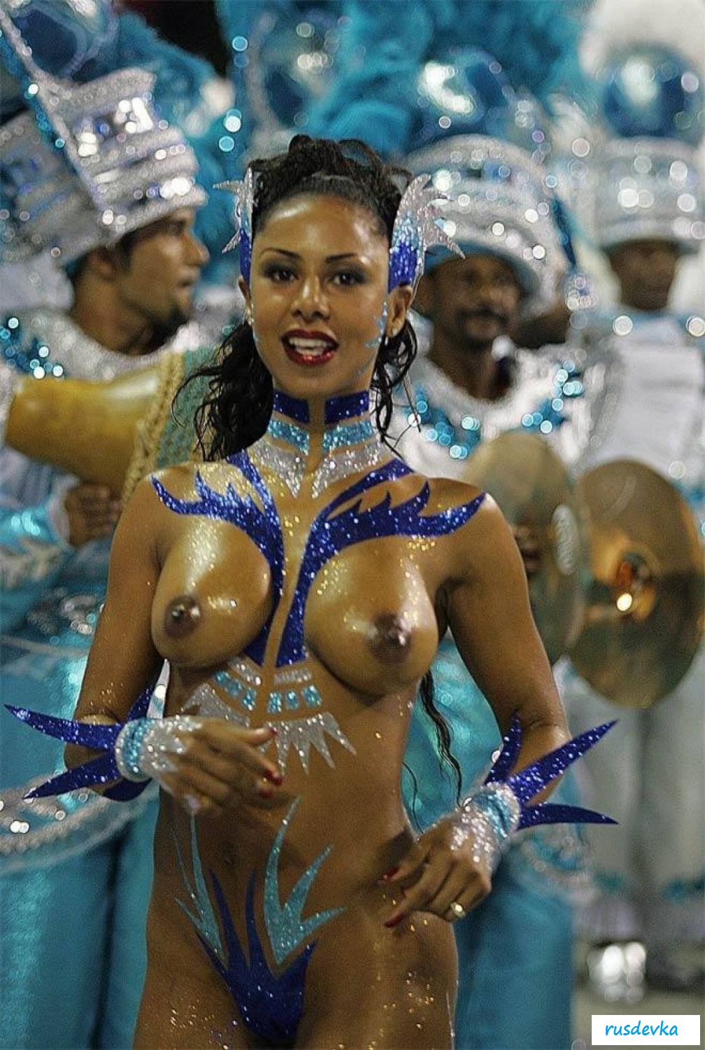 Андреа Мартинс Бразилия карнавал