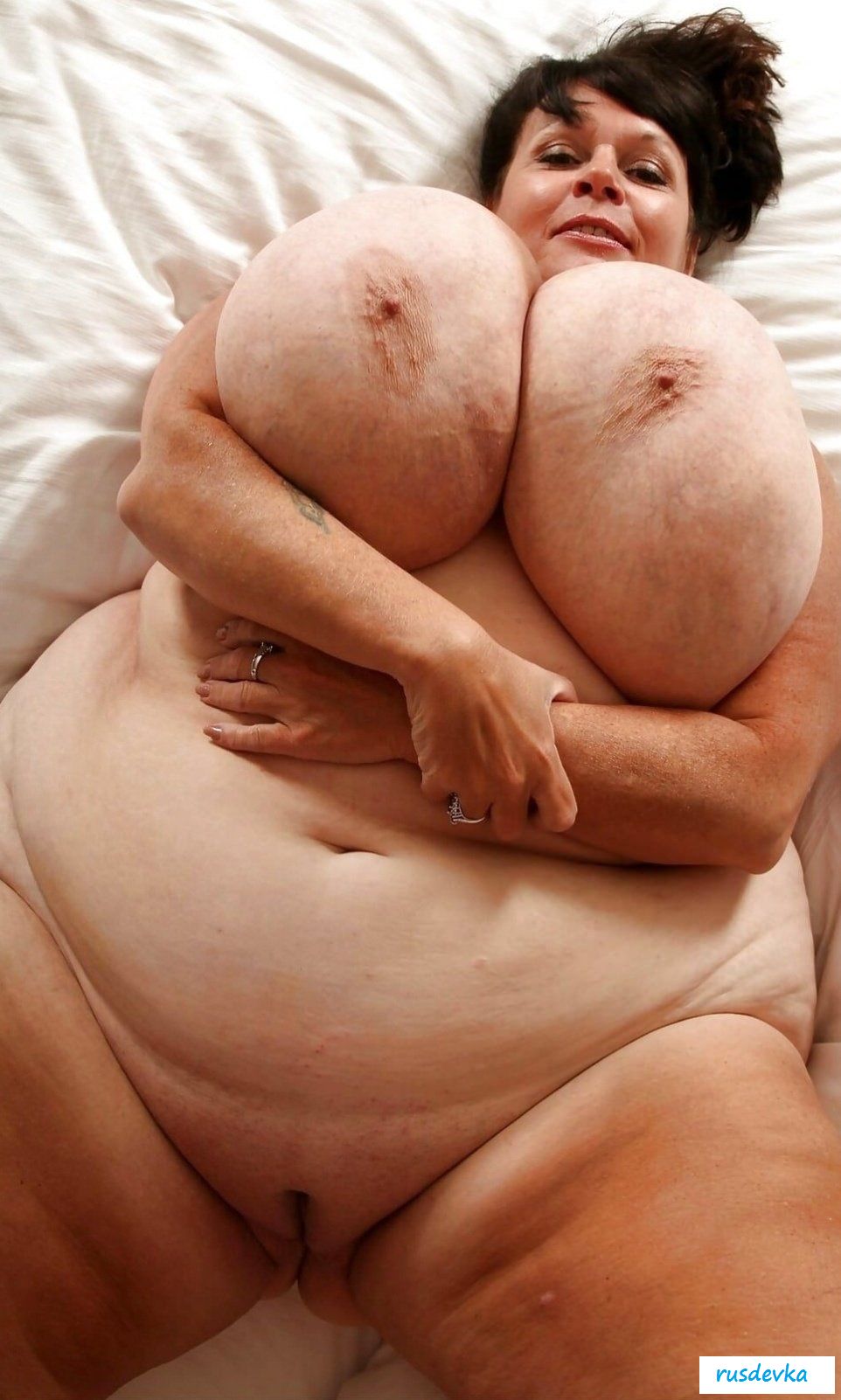Голые старые толстые блондинки